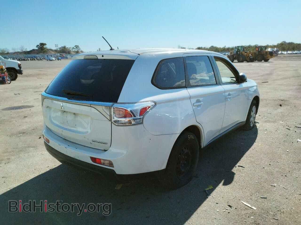 2014 MITSUBISHI OUTLANDER - VIN: JA4AD2A36EZ010820 - Фото 4