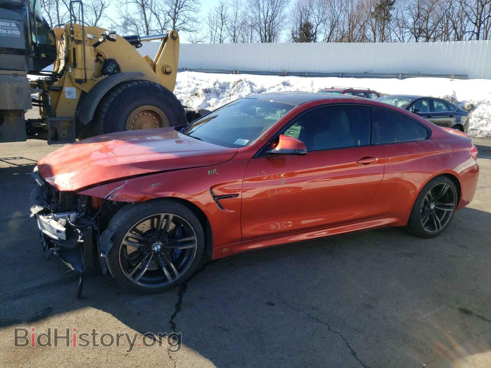 2015 BMW M4 - VIN: WBS3R9C53FK330462 - Фото 2