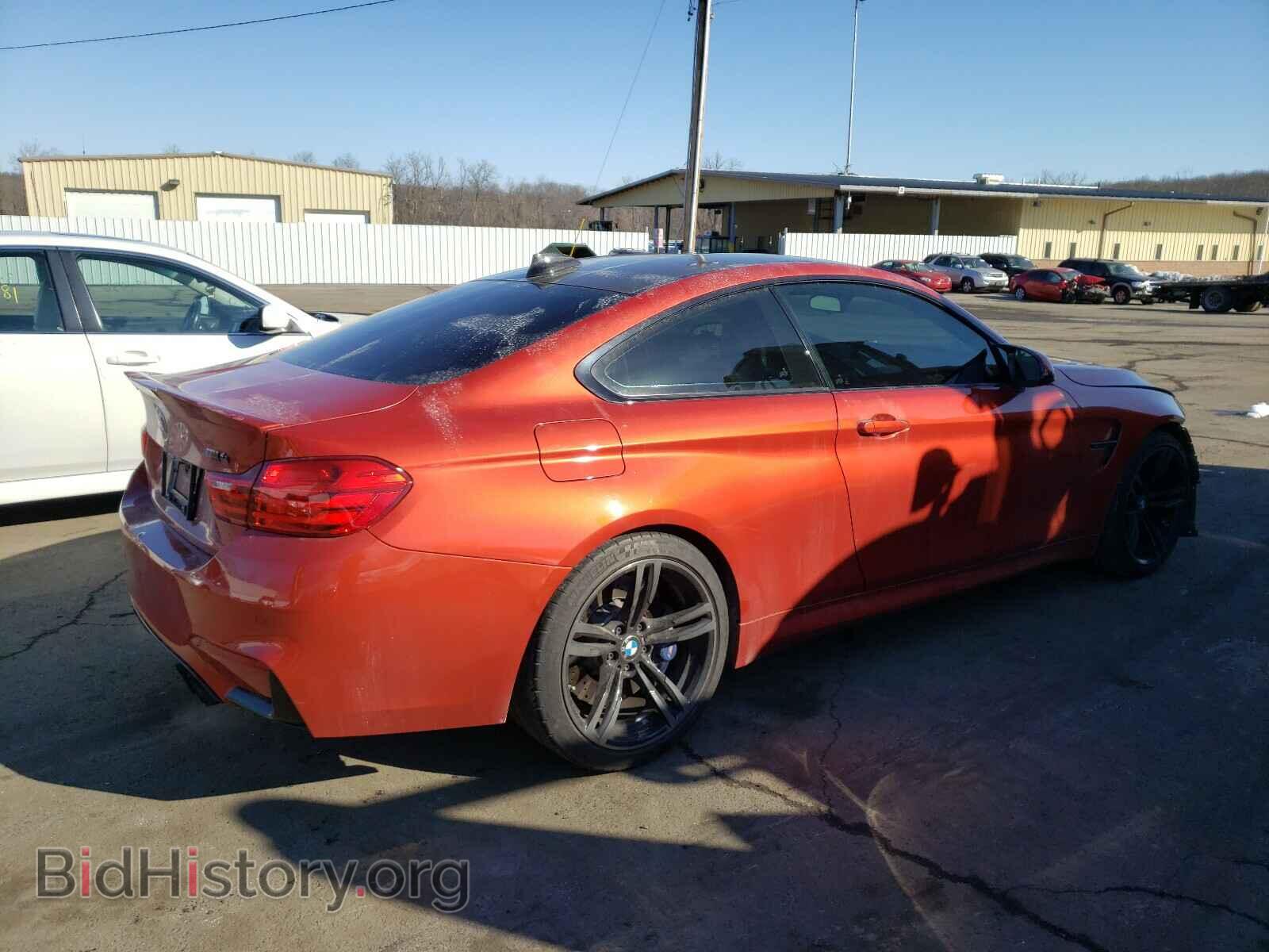 2015 BMW M4 - VIN: WBS3R9C53FK330462 - Фото 4