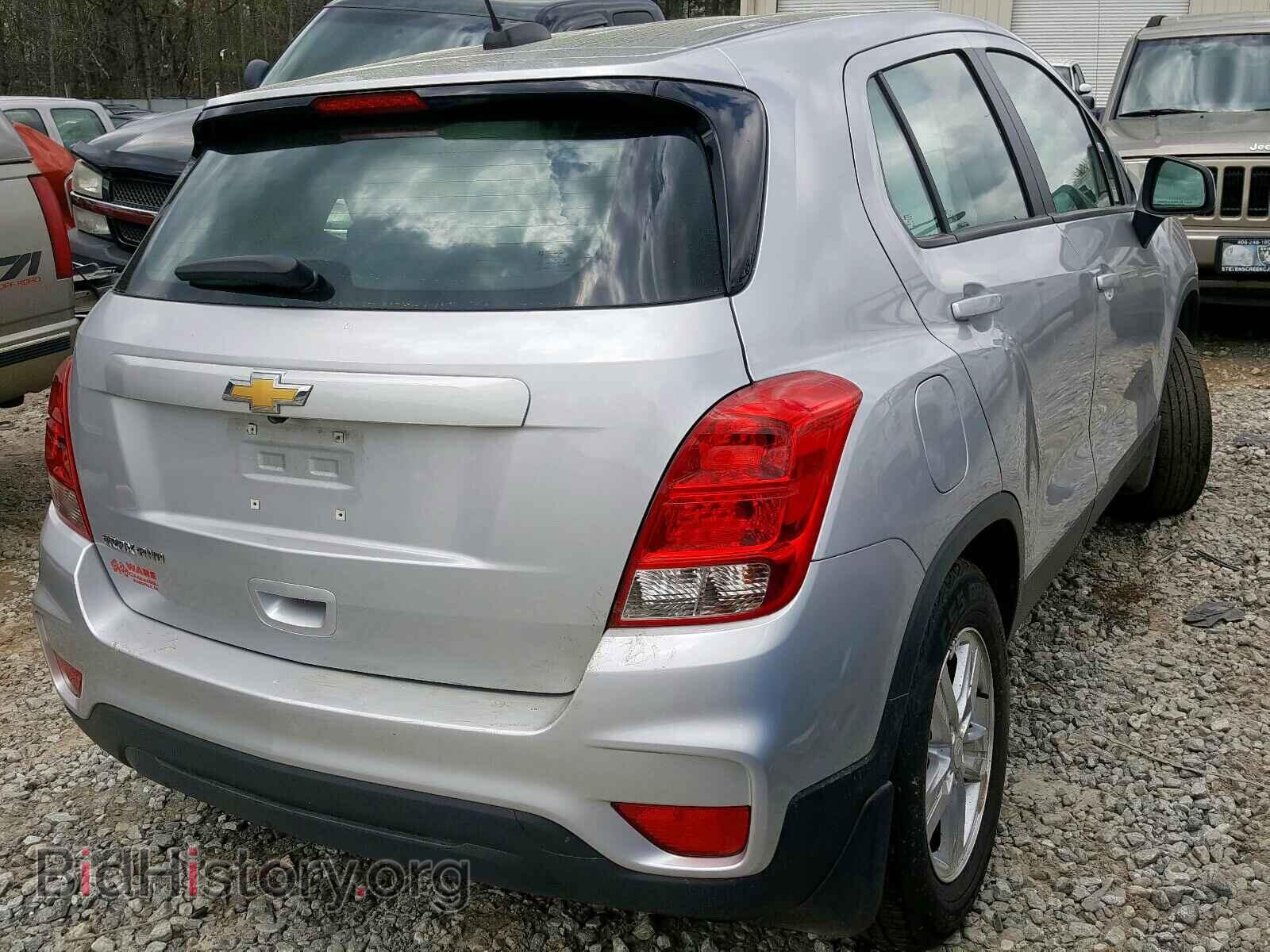 2017 CHEVROLET TRAX - VIN: 3GNCJNSB3HL290150 - Фото 4