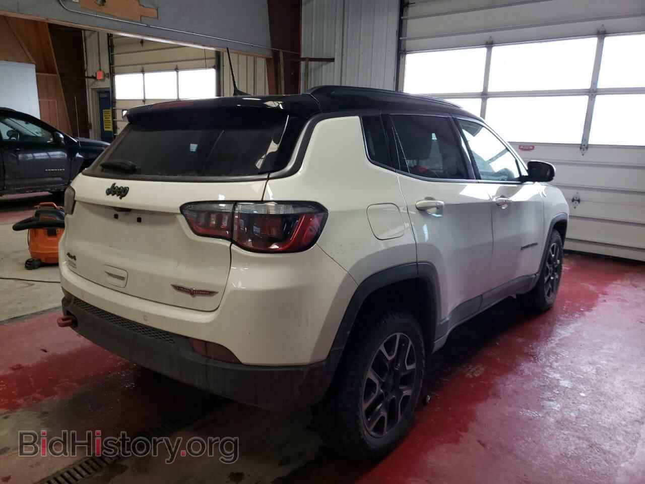 2019 JEEP COMPASS - VIN: 3C4NJDDB1KT620156 - Фото 4