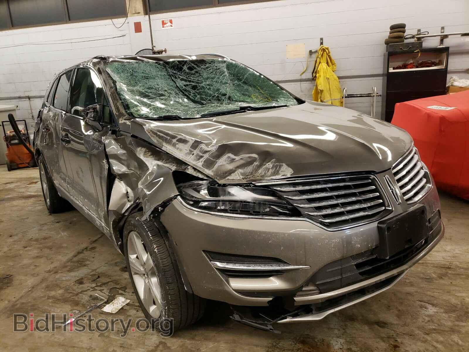Фотография 5LMCJ1D93HUL45819 - LINCOLN MKC 2017