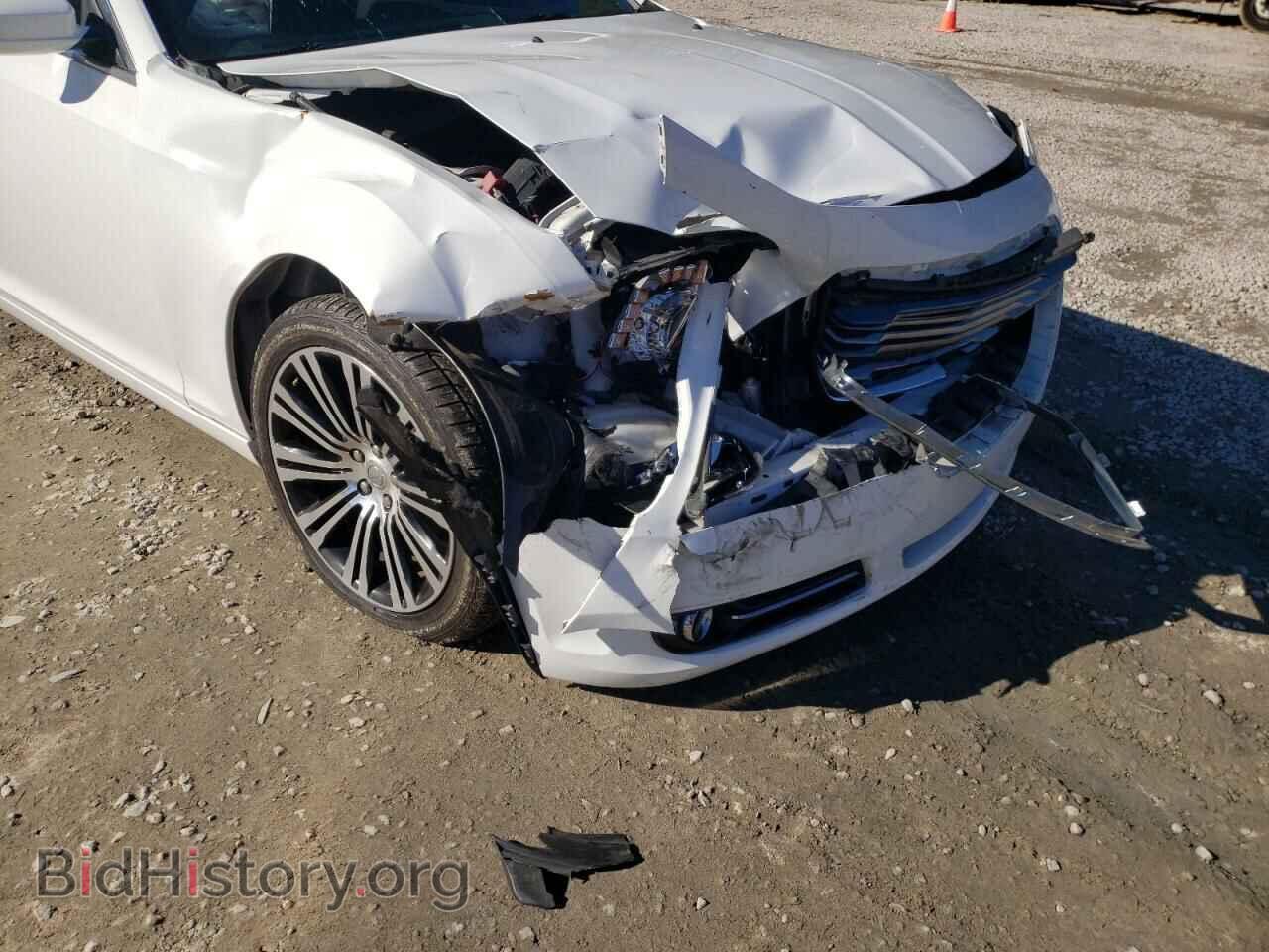 2014 CHRYSLER 300 - VIN: 2C3CCABG1EH138691 - Фото 9