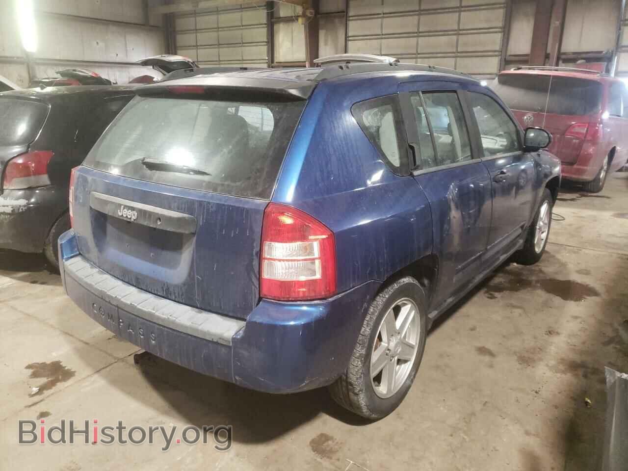 2009 JEEP COMPASS - VIN: 1J4FT47A79D188975 - Фото 4