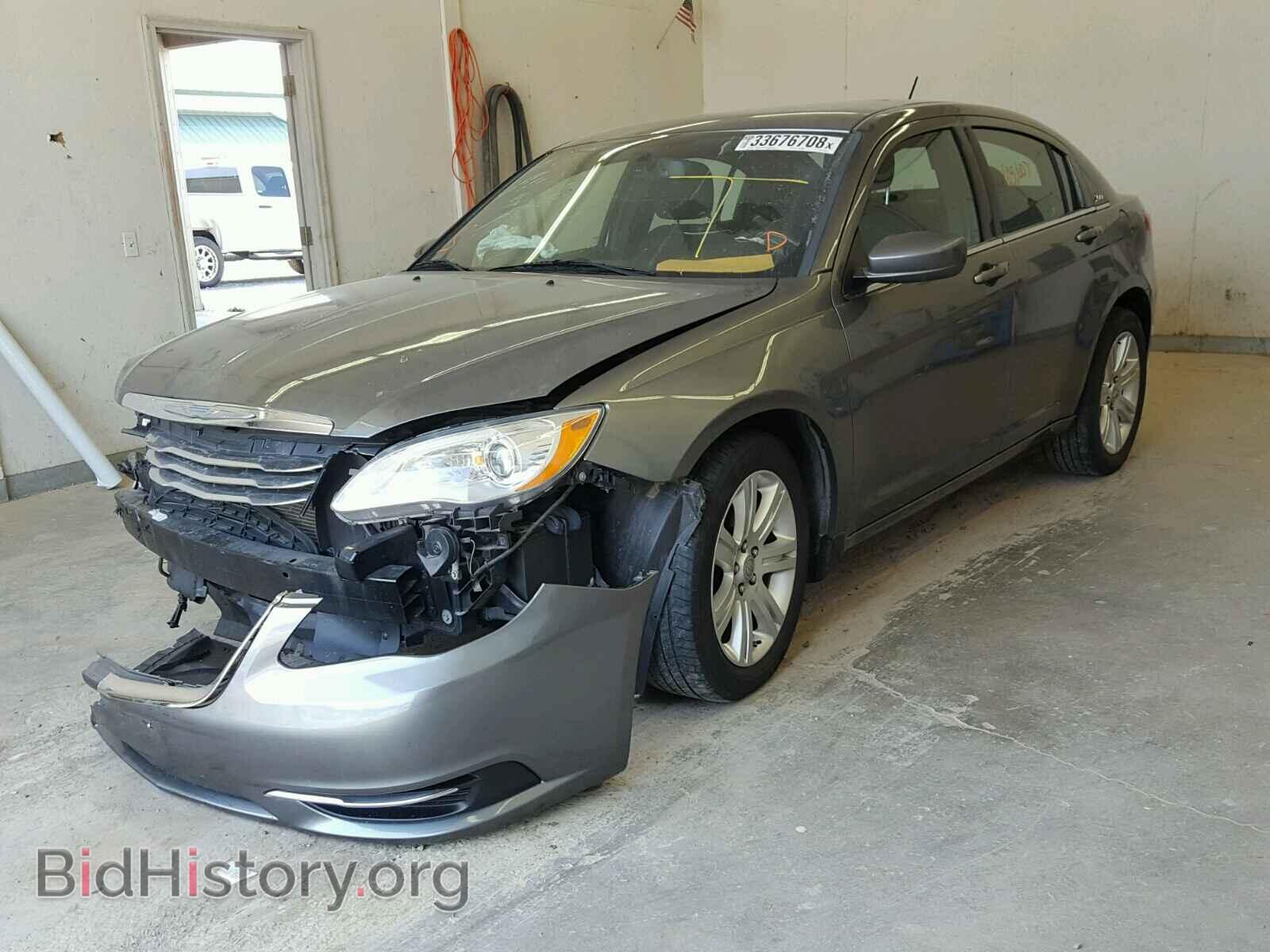 2012 CHRYSLER 200 - VIN: 1C3CCBBG5CN277099 - Фото 2