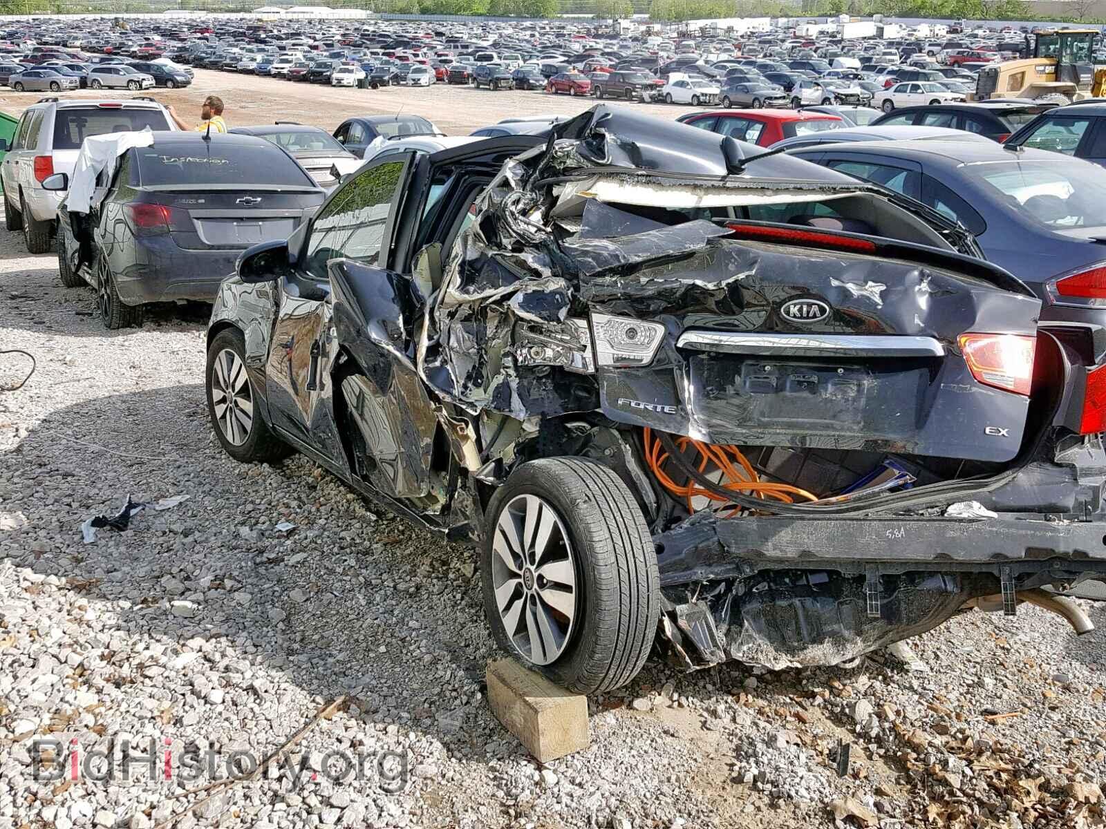 2013 KIA FORTE - VIN: KNAFU4A26D5672382 - Фото 3