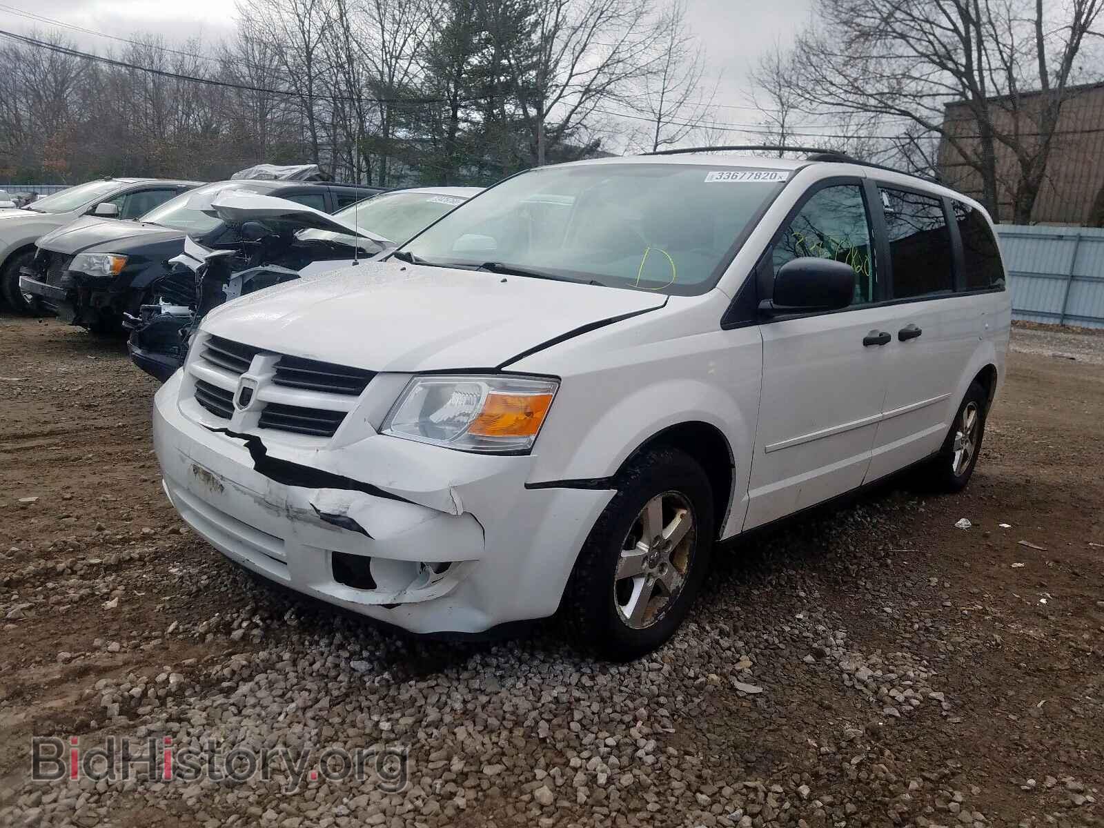 2008 DODGE CARAVAN - VIN: 1D8HN44HX8B160335 - Фото 2