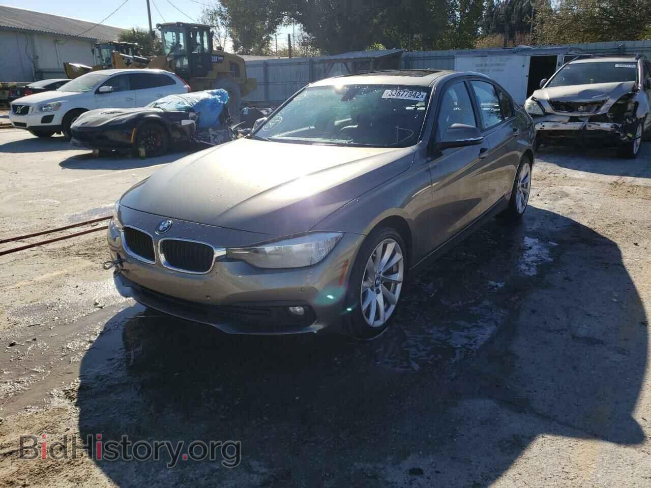 2016 BMW 3 SERIES - VIN: WBA8E5G53GNT93148 - Фото 2
