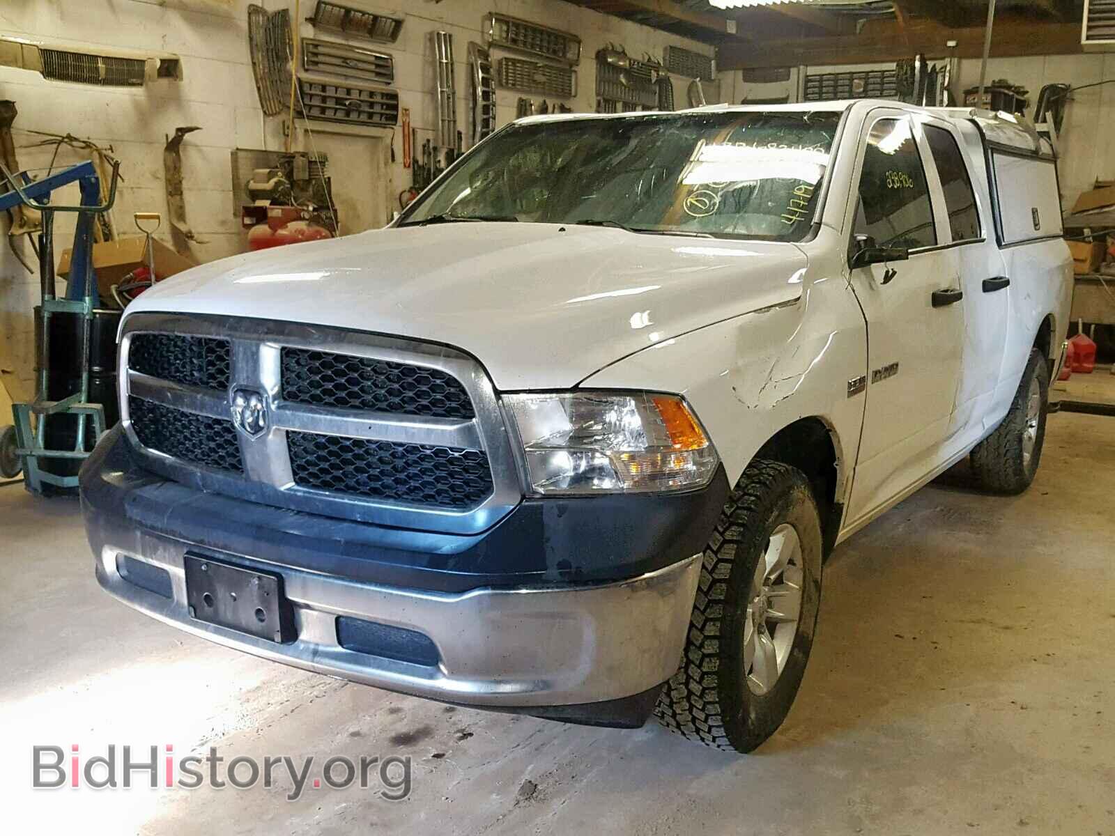 2015 RAM 1500 ST - VIN: 1C6RR7FT2FS602328 - Фото 2