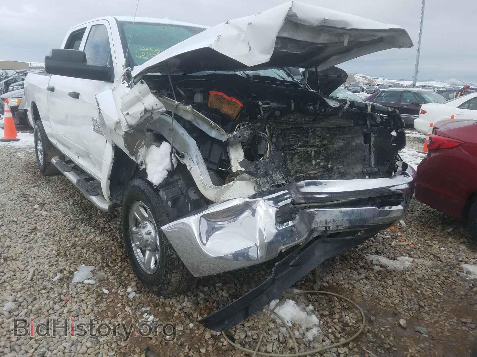 Photo 3C6UR5CL3HG755572 - RAM 2500 2017