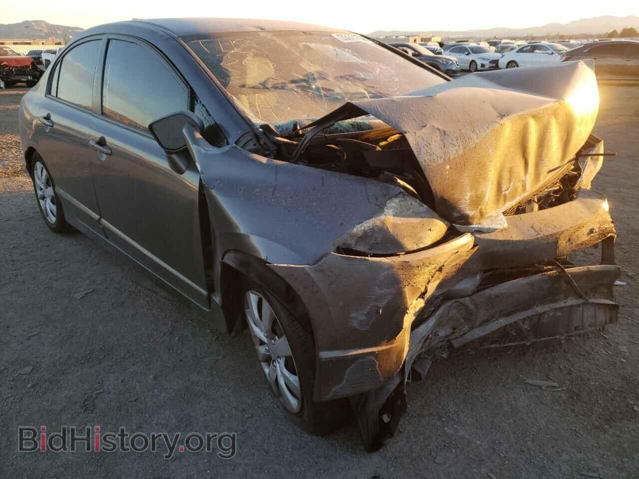 Photo 19XFA1F59BE049529 - HONDA CIVIC 2011