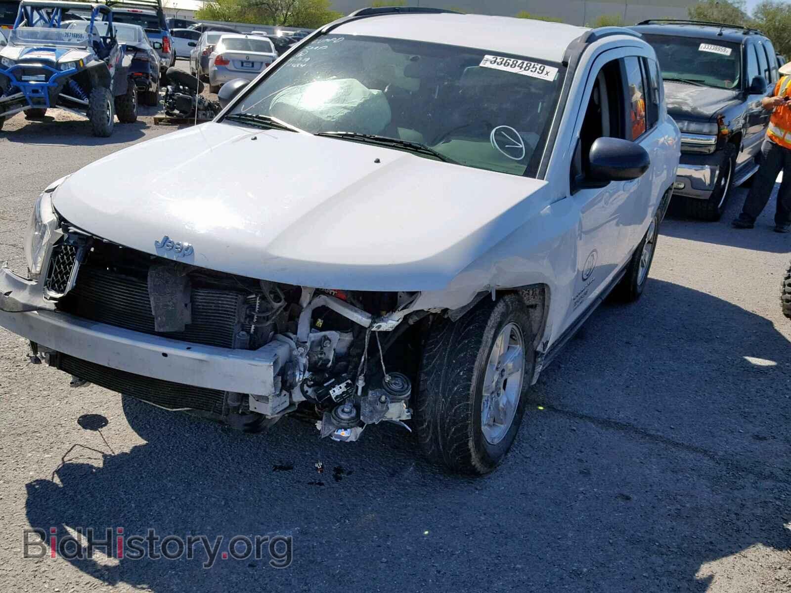 2014 JEEP COMPASS SP - VIN: 1C4NJCBA4ED817823 - Фото 2