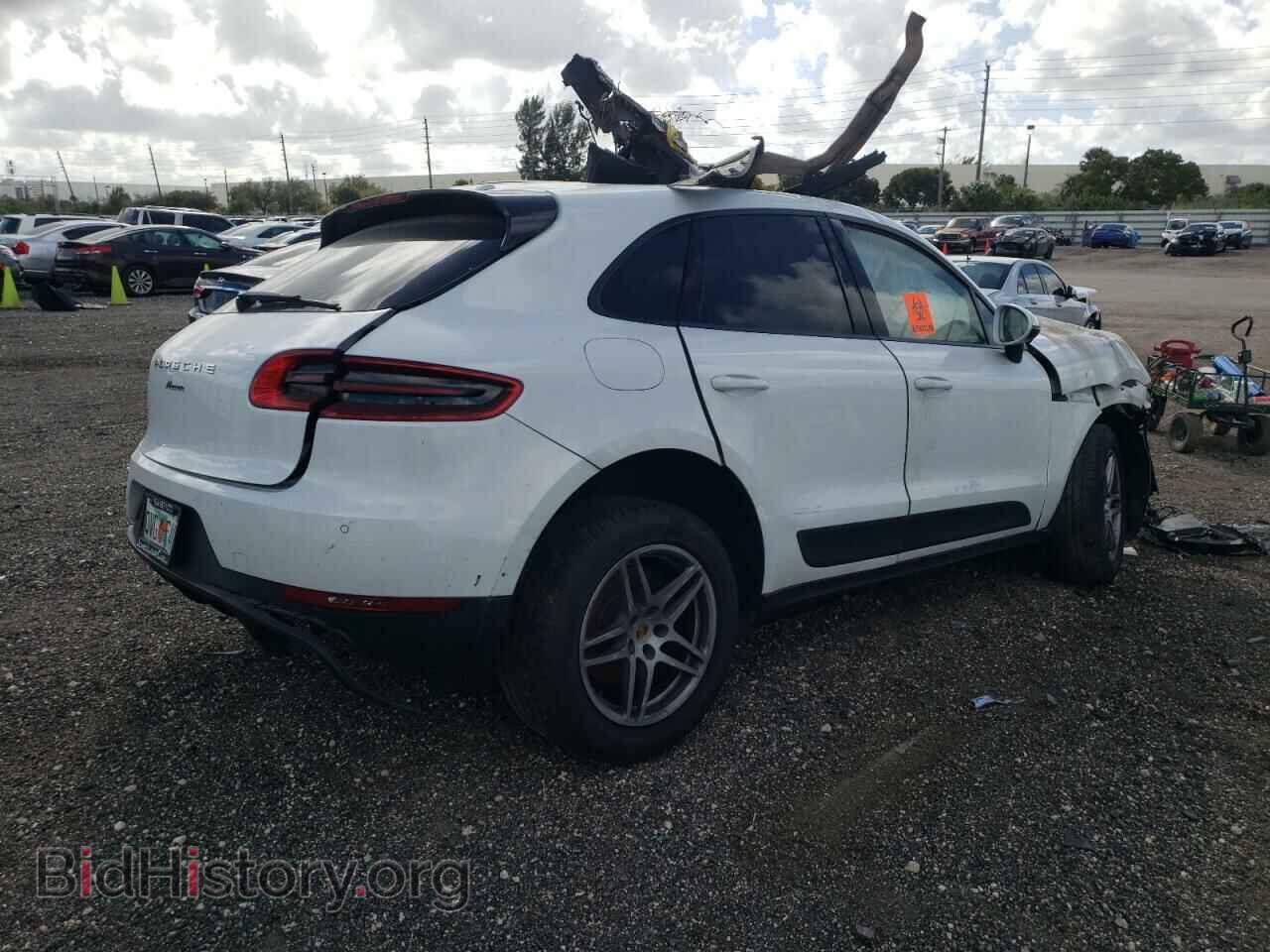 2017 PORSCHE MACAN - VIN: WP1AA2A51HLB01662 - Photo 4
