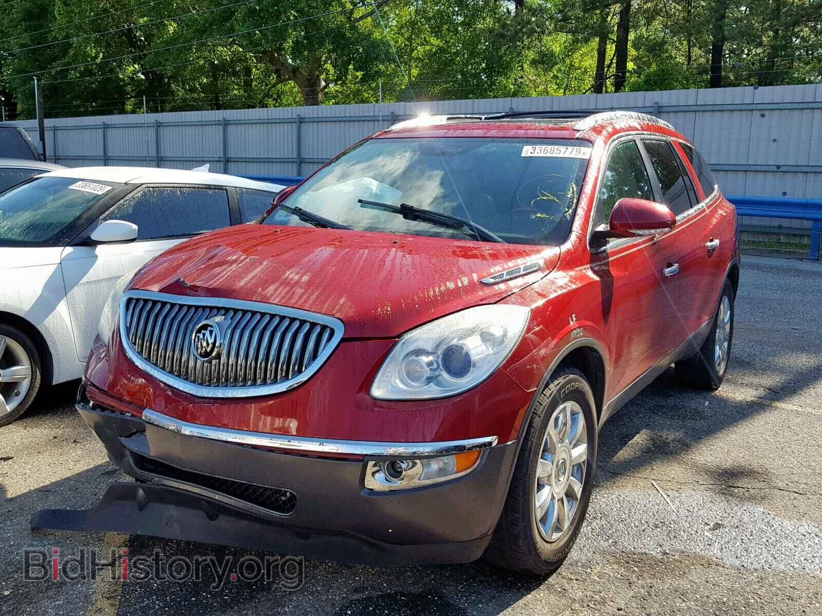 2012 BUICK ENCLAVE - VIN: 5GAKRCED9CJ114140 - Фото 2
