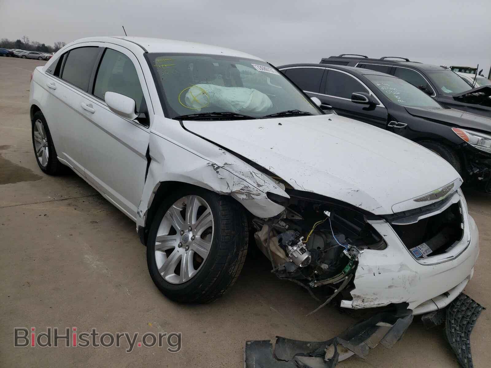 Photo 1C3BC1FB0BN614569 - CHRYSLER 200 2011
