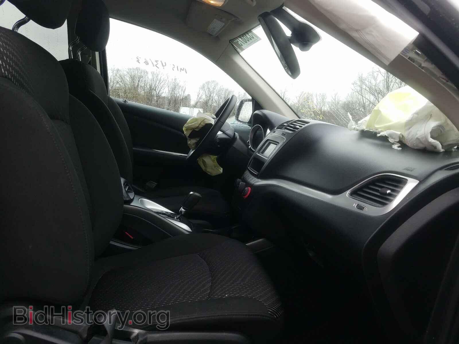 2019 DODGE JOURNEY - VIN: 3C4PDCBBXKT870623 - Фото 5