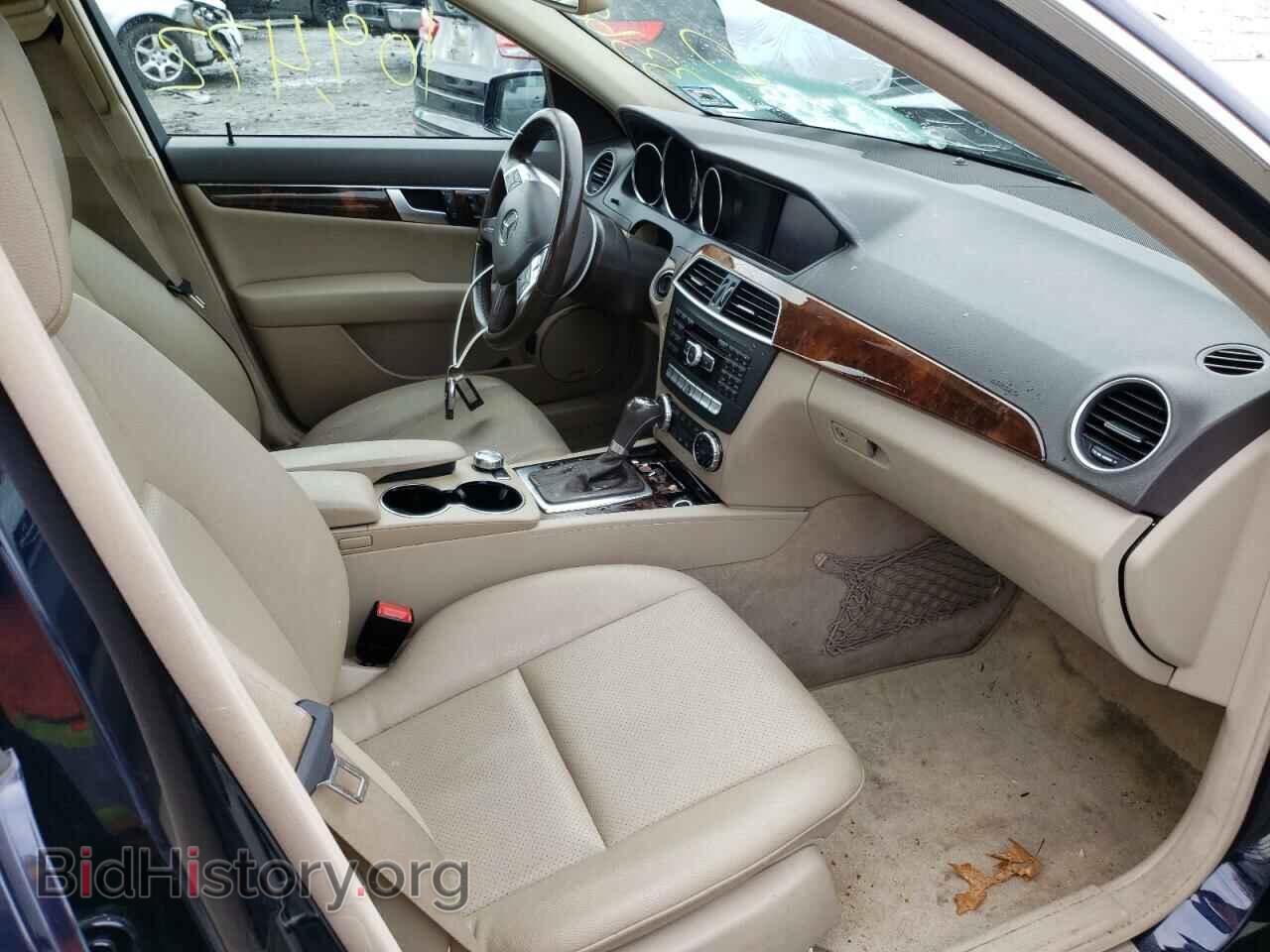 2012 MERCEDES-BENZ C-CLASS - VIN: WDDGF8BB7CA632492 - Фото 5