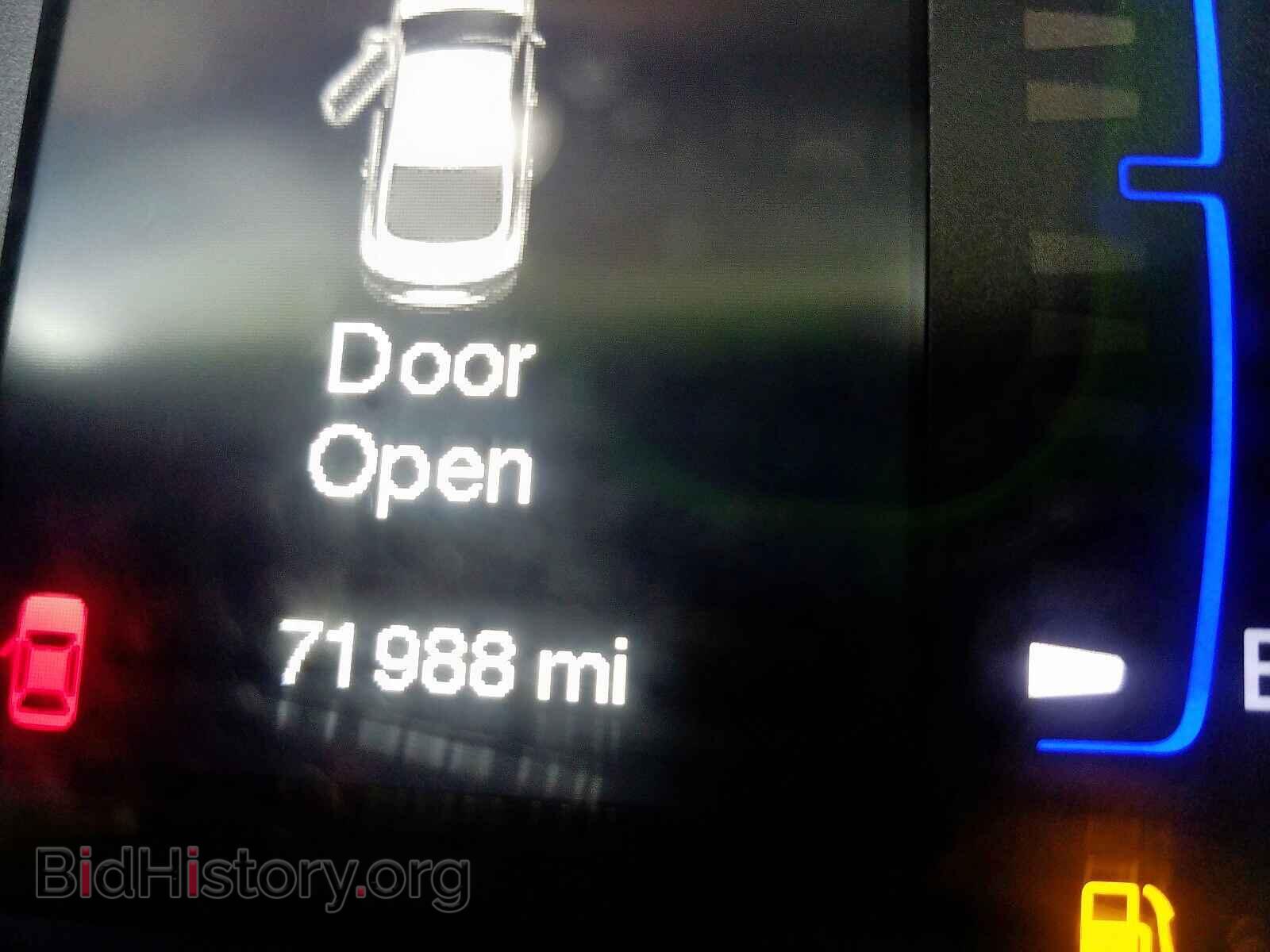 2015 CHRYSLER 200 - VIN: 1C3CCCAB2FN603960 - Фото 8