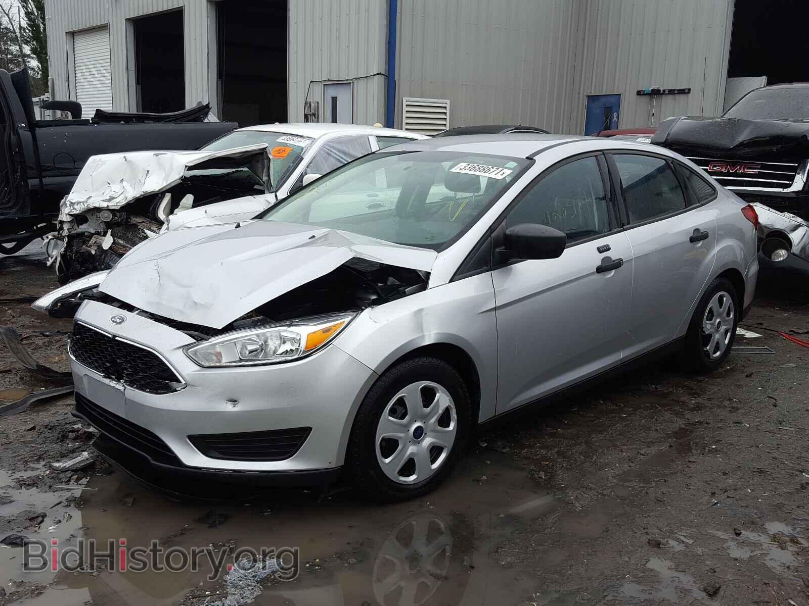 2016 FORD FOCUS - VIN: 1FADP3E2XGL228823 - Photo 2