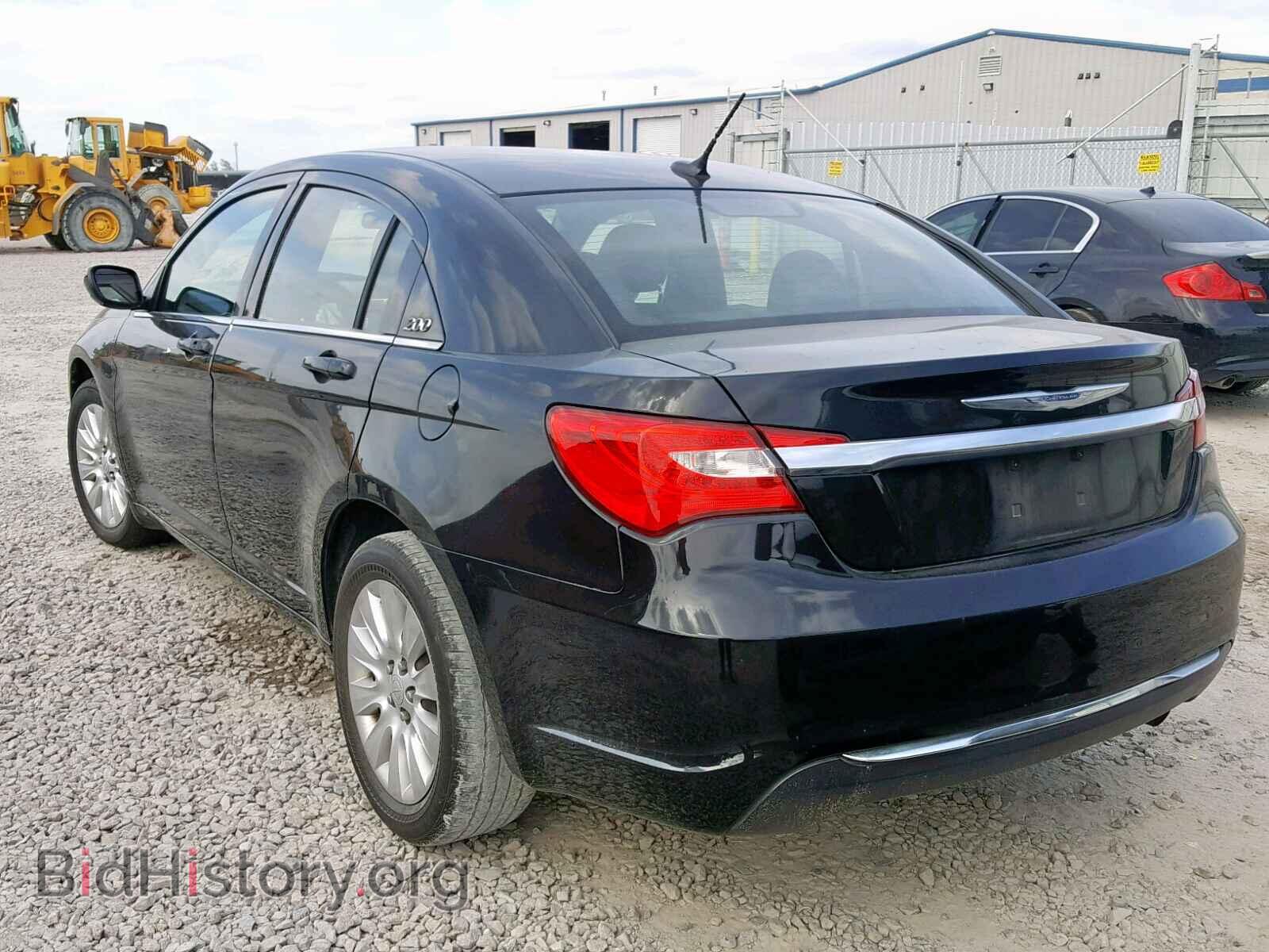 2012 CHRYSLER 200 - VIN: 1C3CCBAB2CN319881 - Фото 3