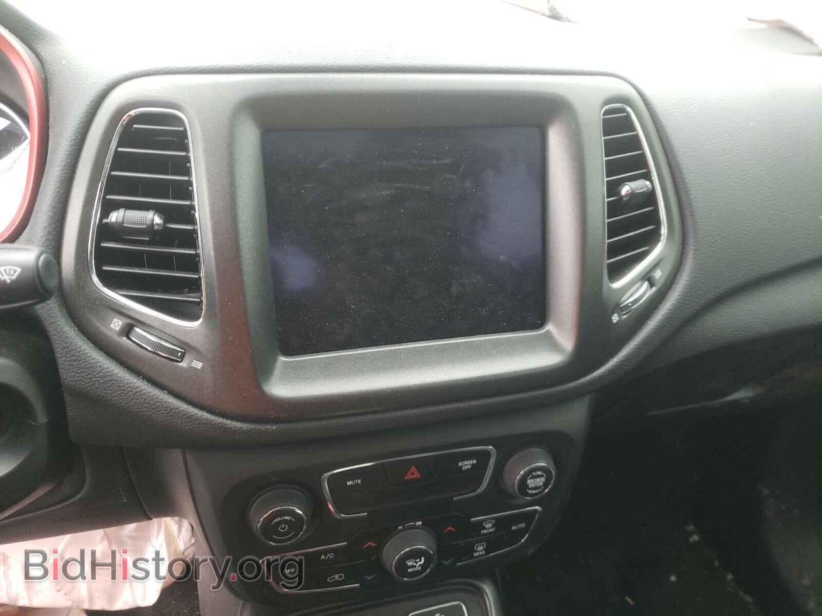 2018 JEEP COMPASS - VIN: 3C4NJDDB6JT281117 - Photo 9