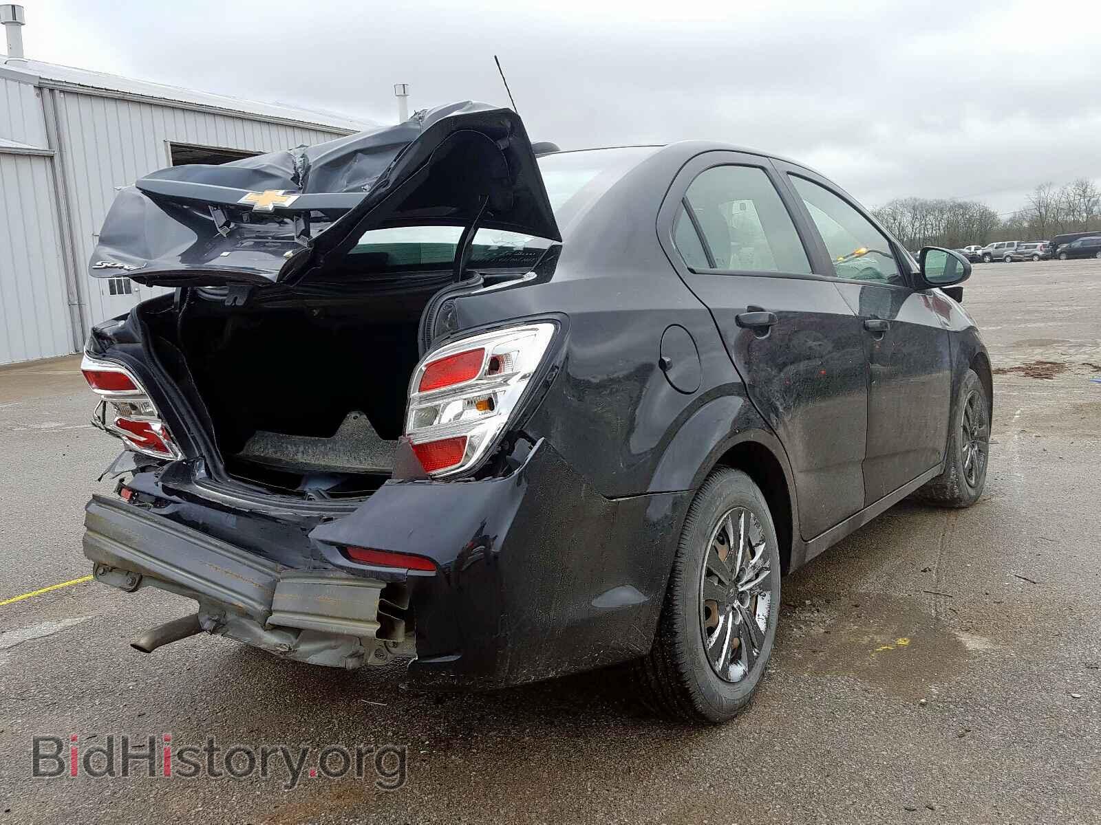 2017 CHEVROLET SONIC - VIN: 1G1JB5SHXH4134588 - Фото 4