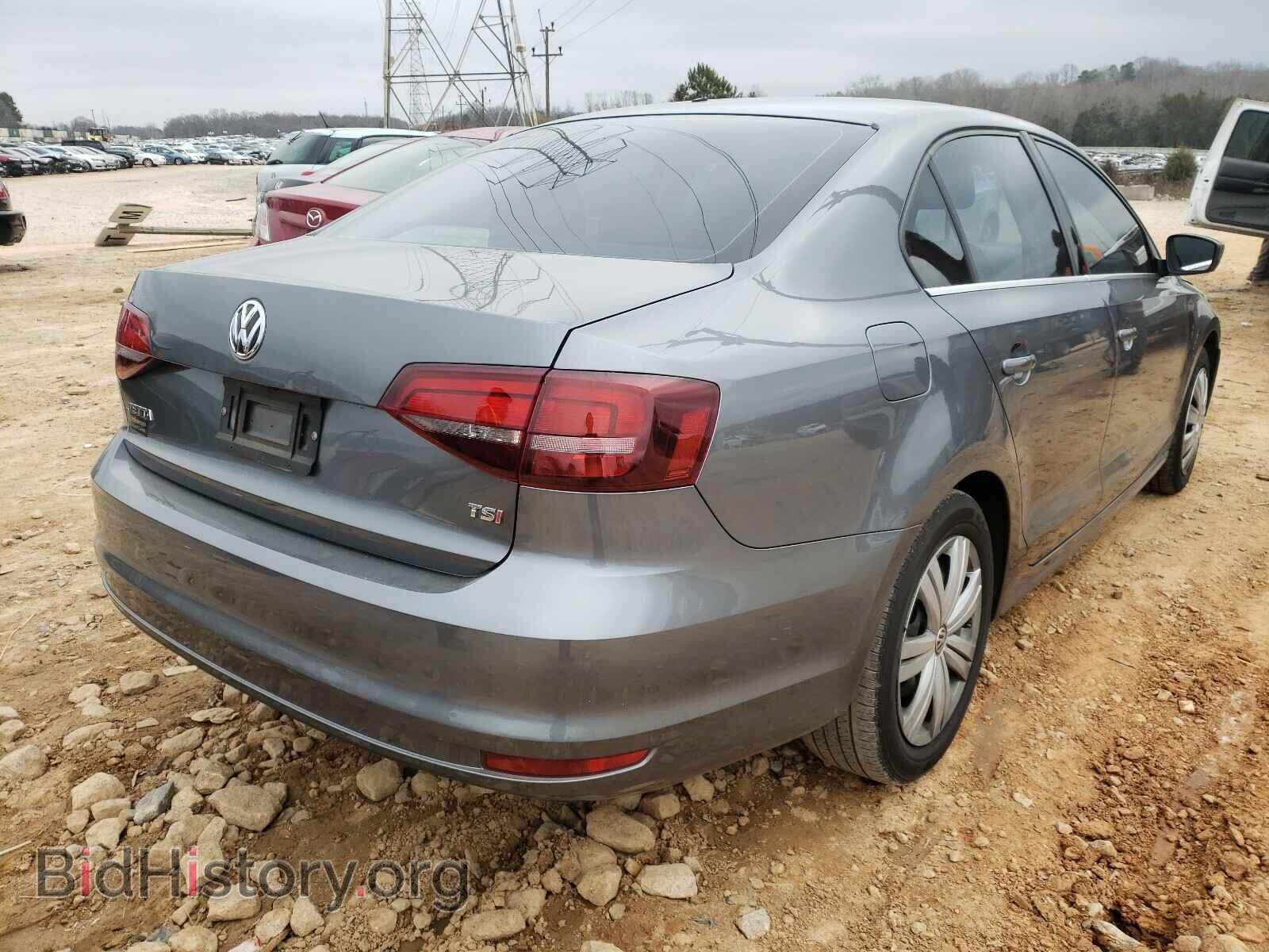 2017 VOLKSWAGEN JETTA - VIN: 3VW2B7AJ2HM372173 - Фото 4