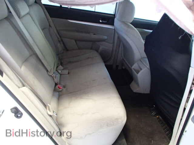 2011 SUBARU OUTBACK - VIN: 4S4BRBCC8B3426385 - Фото 6