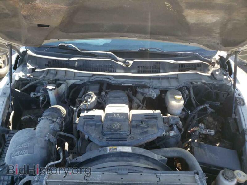 2015 RAM 2500 (VIN 3C6UR5DL8FG547554) — photo 7 of 10