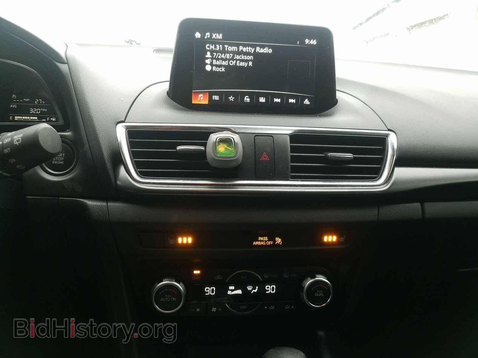 2018 MAZDA 3 - VIN: 3MZBN1M34JM178249 - Фото 9
