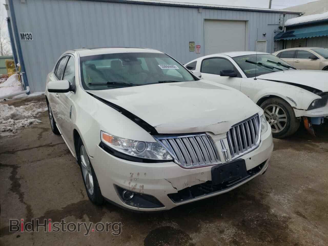 Фотография 1LNHM93R19G611404 - LINCOLN MKS 2009