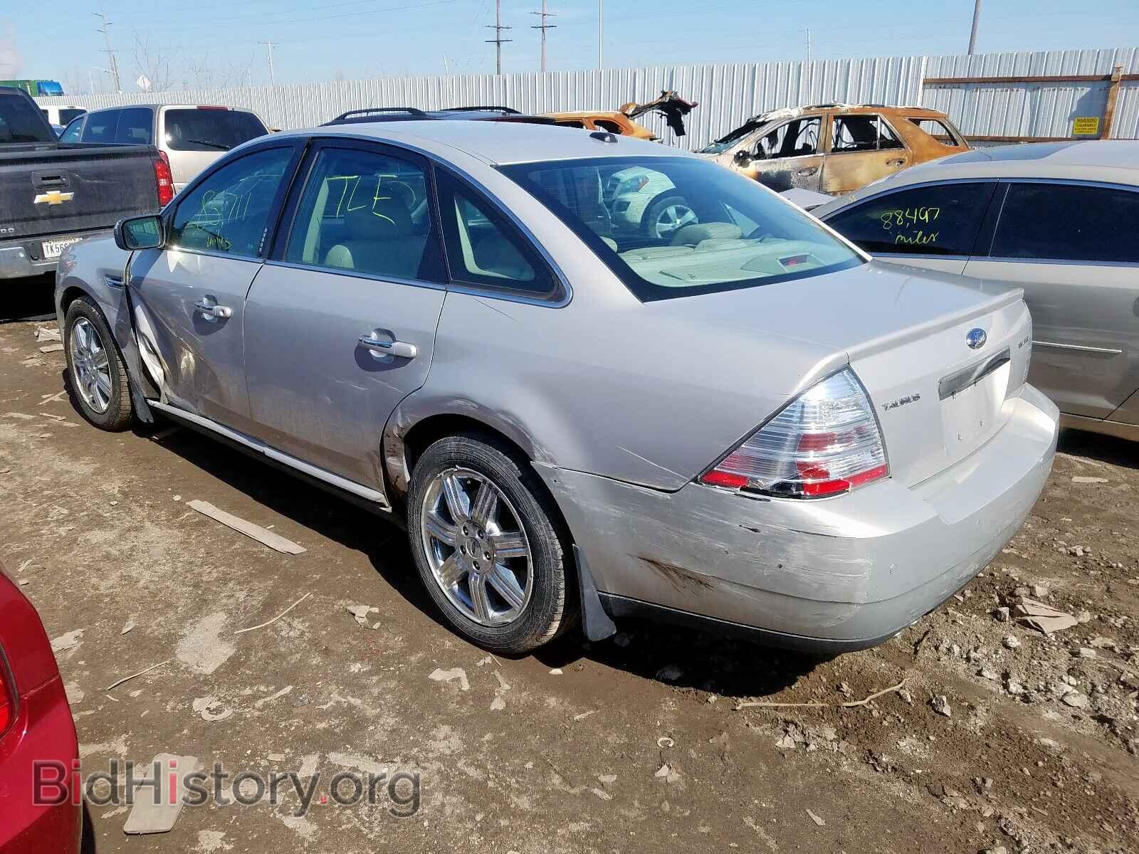2009 FORD TAURUS - VIN: 1FAHP25W19G111674 - Фото 3