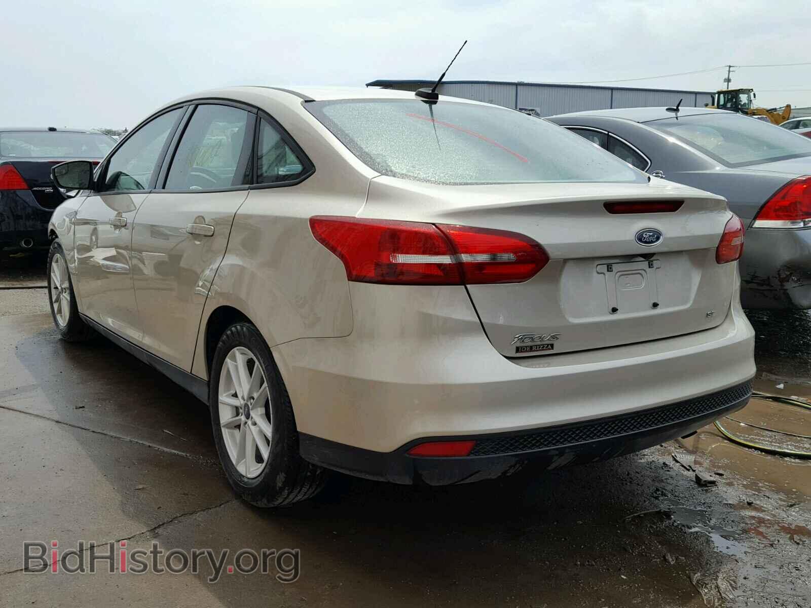 2017 FORD FOCUS - VIN: 1FADP3F26HL202929 - Фото 3
