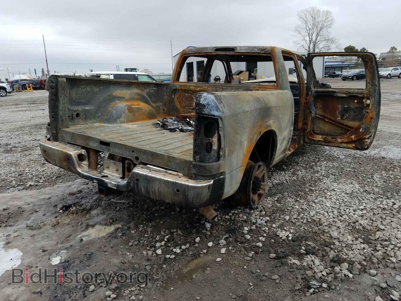 2018 RAM 2500 - VIN: 3C6UR5CJ3JG184430 - Photo 4