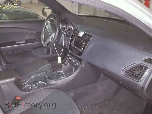 2011 CHRYSLER 200 - VIN: 1C3BC1FG6BN525732 - Фото 5