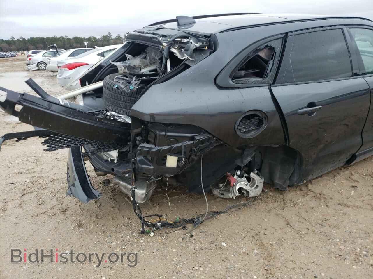 2017 JAGUAR F-PACE - VIN: SADCM2BV5HA886560 - Фото 9