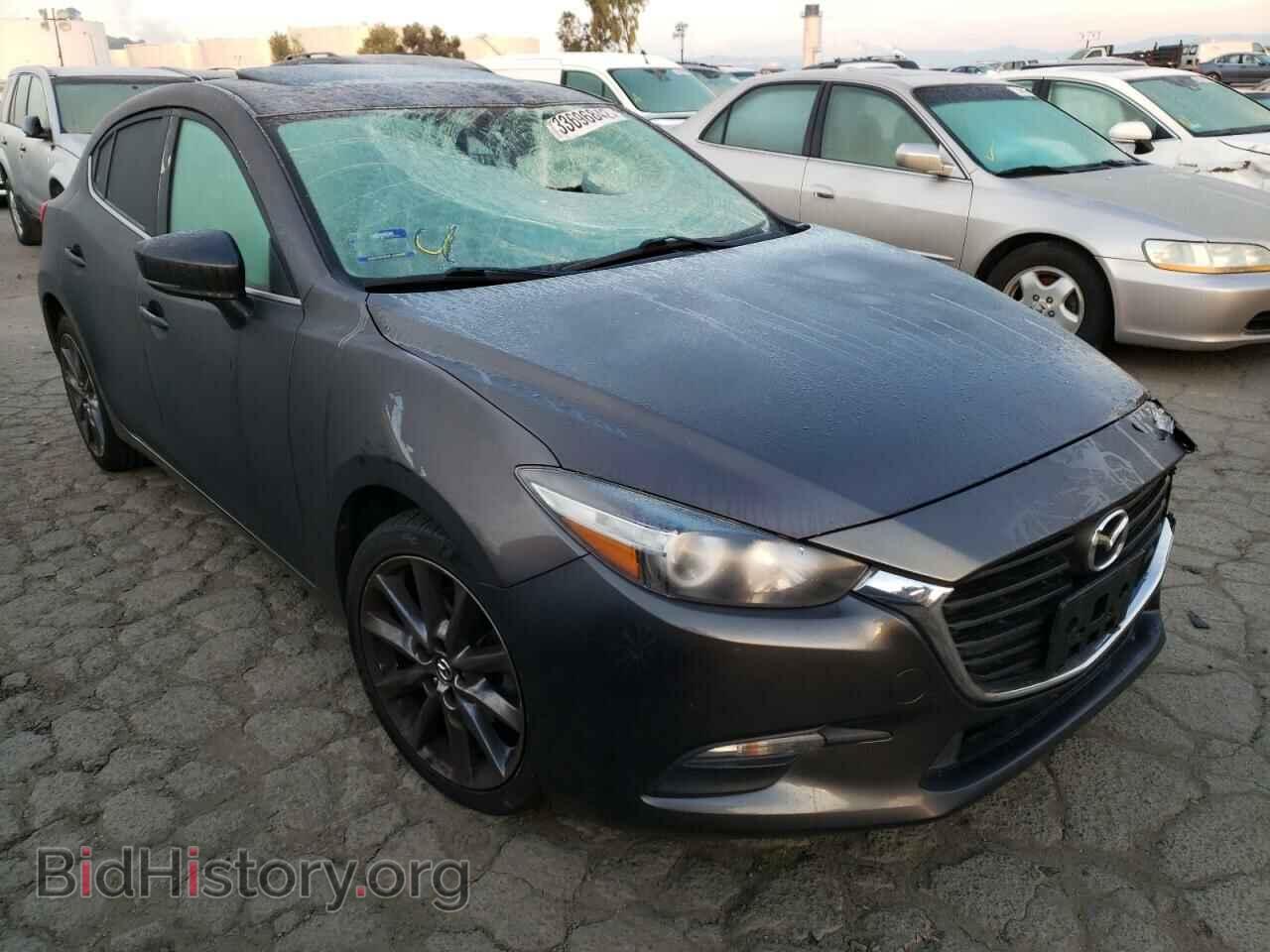 Photo 3MZBN1L32JM239745 - MAZDA 3 2018
