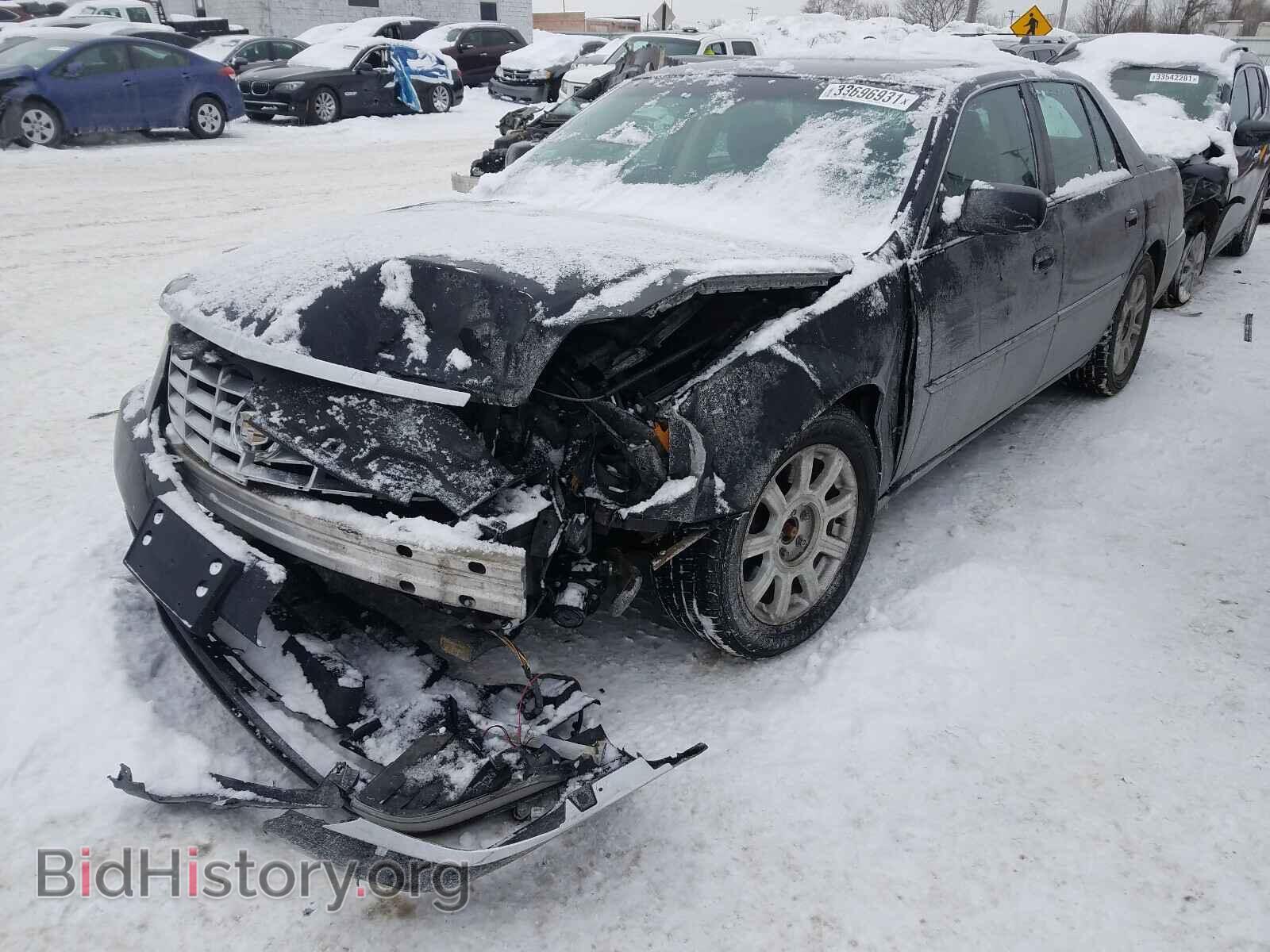 2011 CADILLAC DTS - VIN: 1G6KA5E69BU141891 - Фото 2