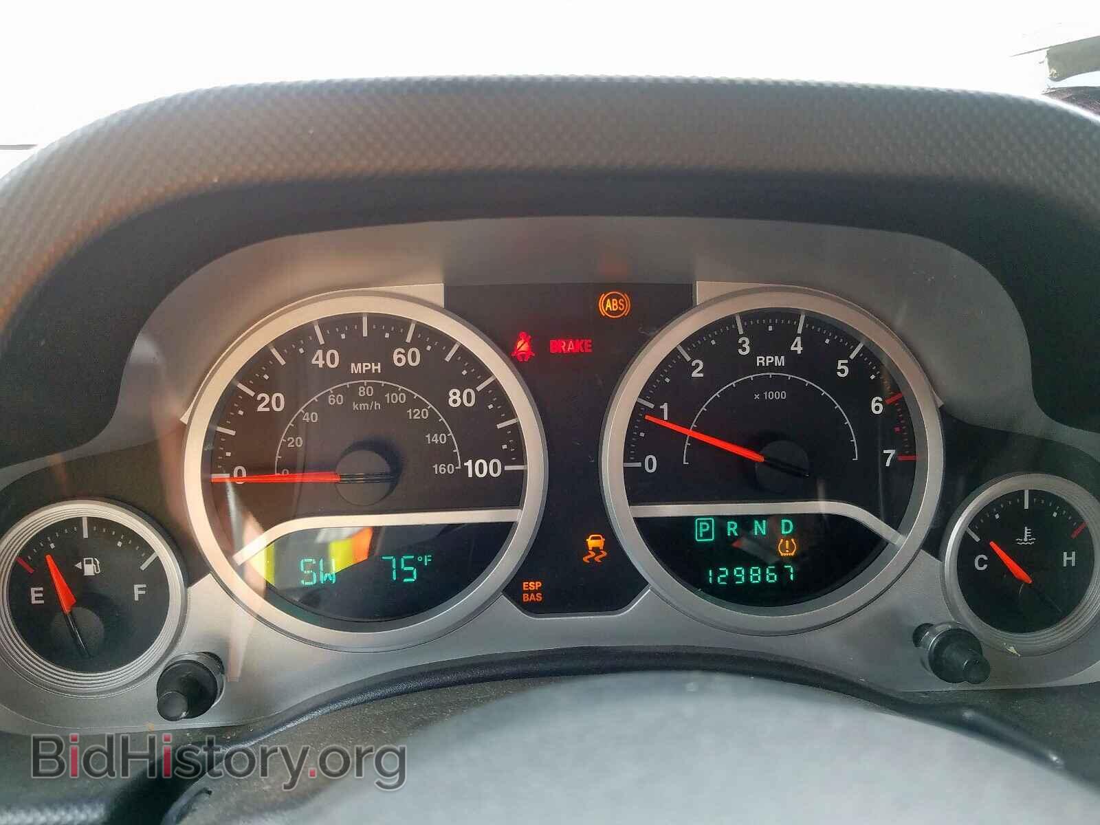 2010 JEEP WRANGLER - VIN: 1J4AA2D18AL140601 - Фото 8