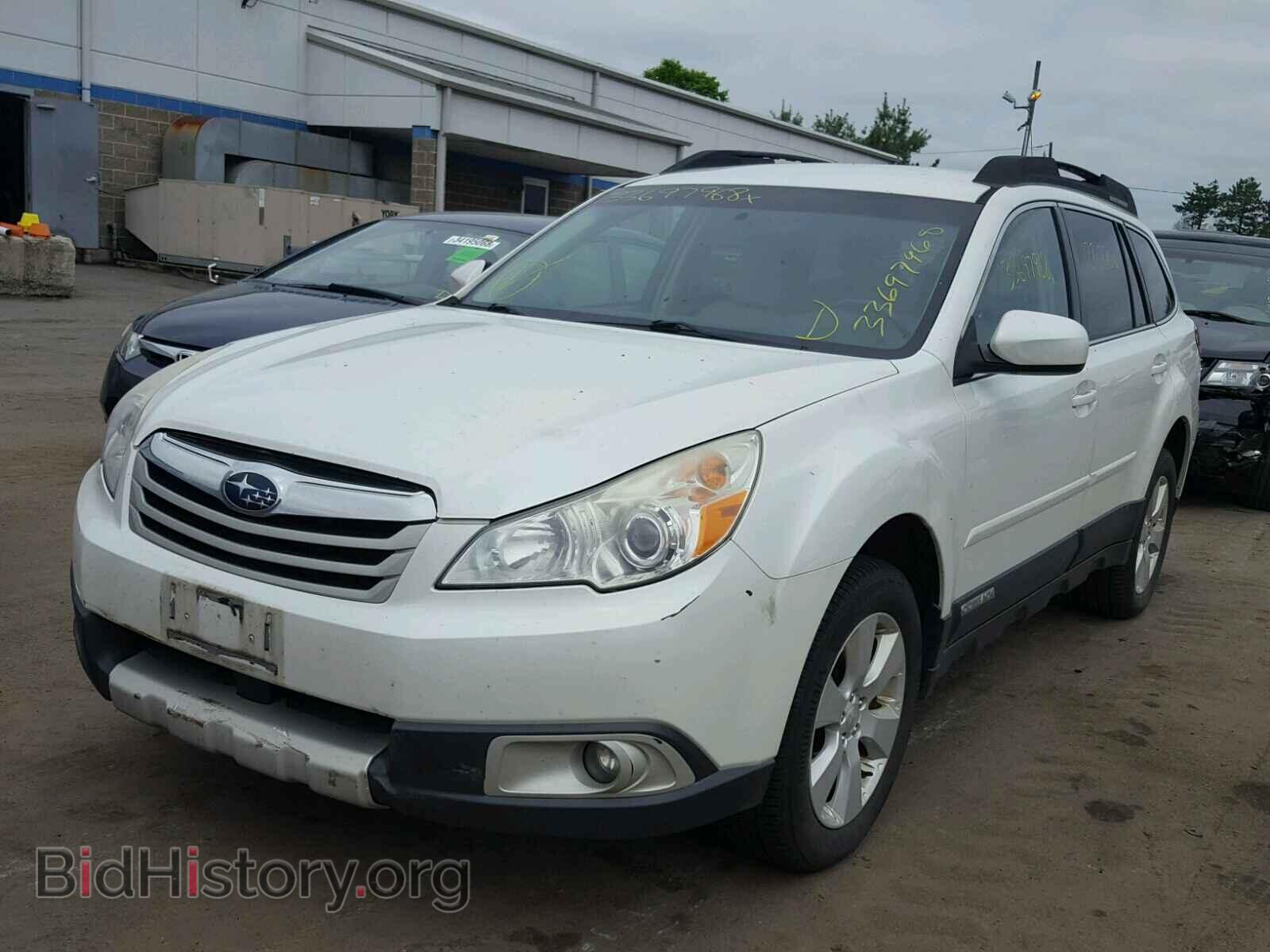2011 SUBARU OUTBACK - VIN: 4S4BRBJC8B3382777 - Фото 2