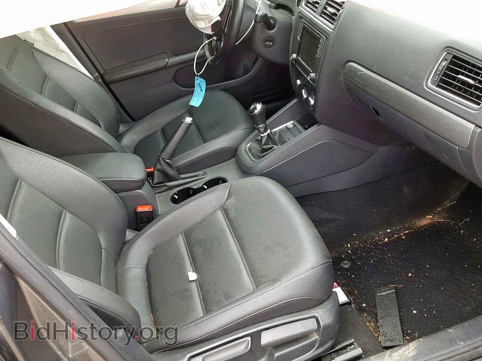 2017 VOLKSWAGEN JETTA - VIN: 3VWB67AJ1HM258640 - Фото 5
