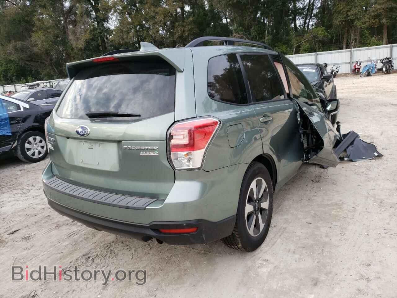2017 SUBARU FORESTER - VIN: JF2SJADC3HH409754 - Фото 4
