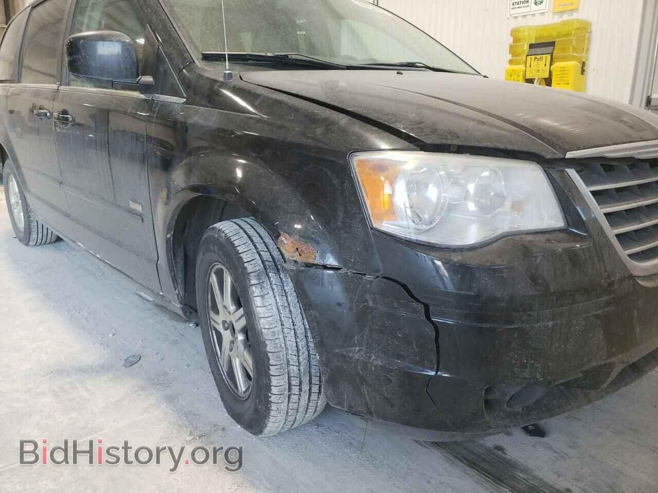 2008 CHRYSLER MINIVAN - VIN: 2A8HR54P98R776232 - Фото 9
