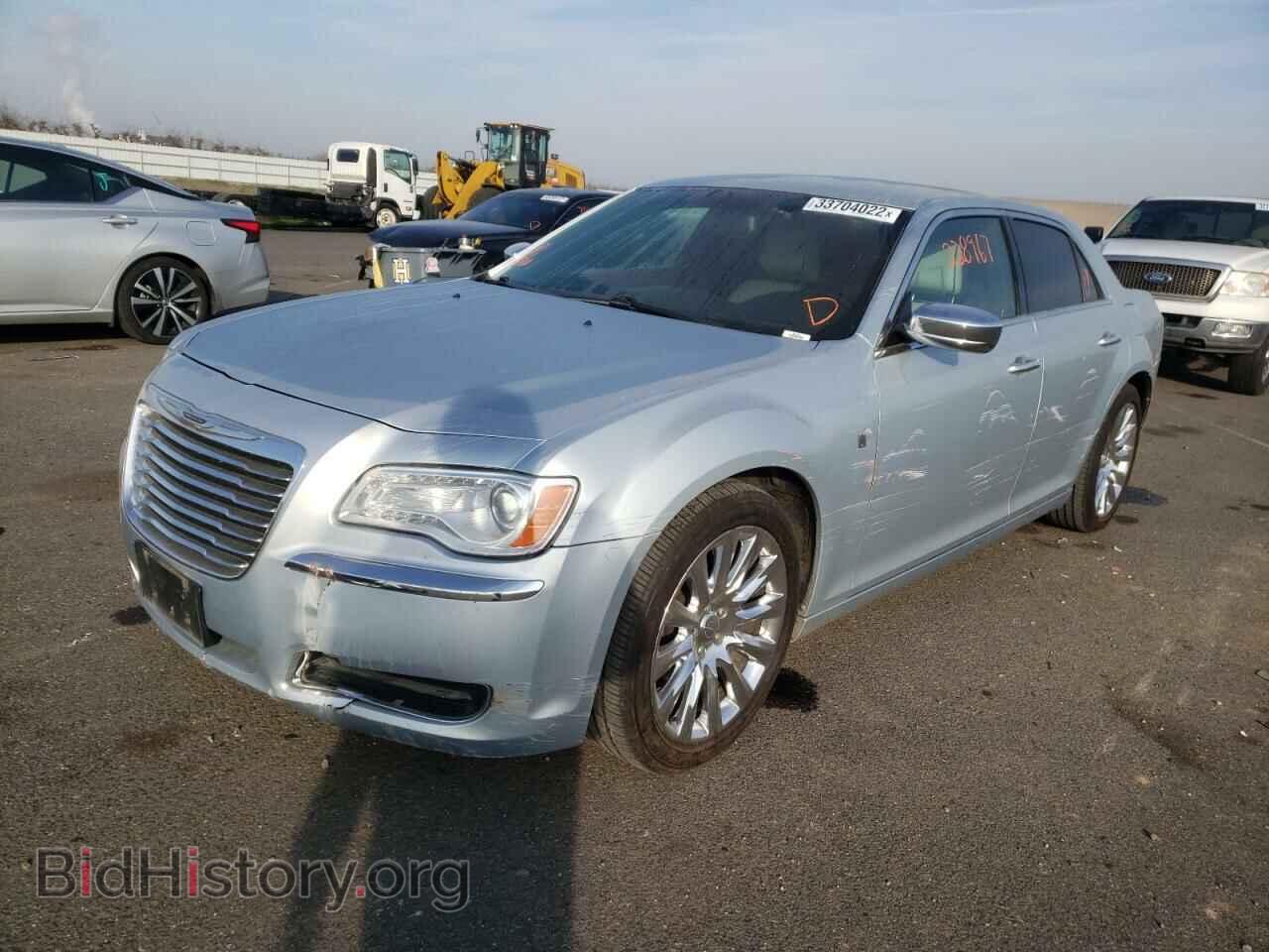 2013 CHRYSLER 300 - VIN: 2C3CCAAG2DH735431 - Фото 2