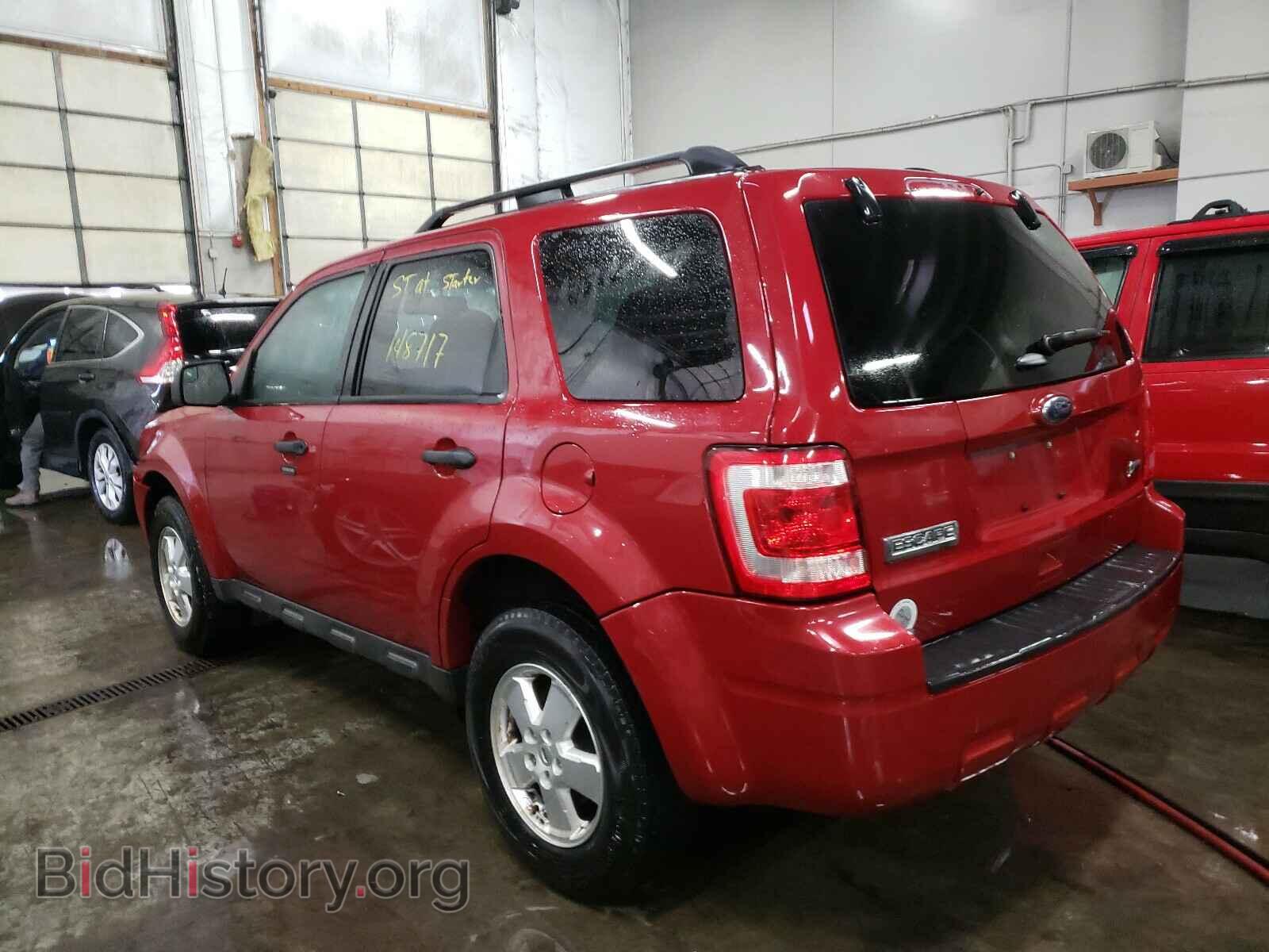 2011 FORD ESCAPE - VIN: 1FMCU9DG2BKB72742 - Фото 3