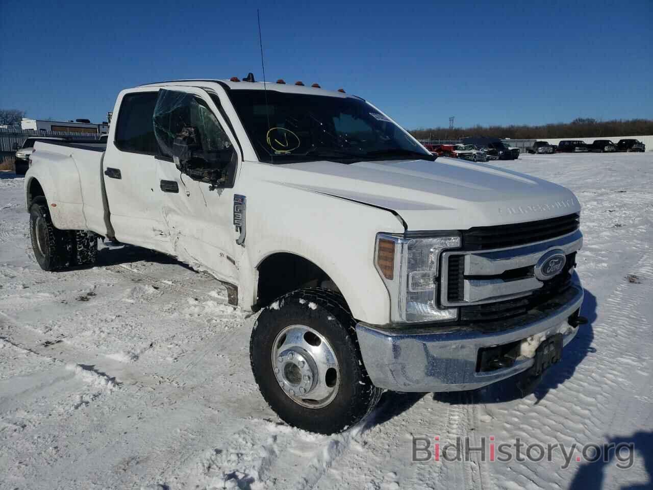 Photo 1FT8W3DTXKEE40272 - FORD F350 2019