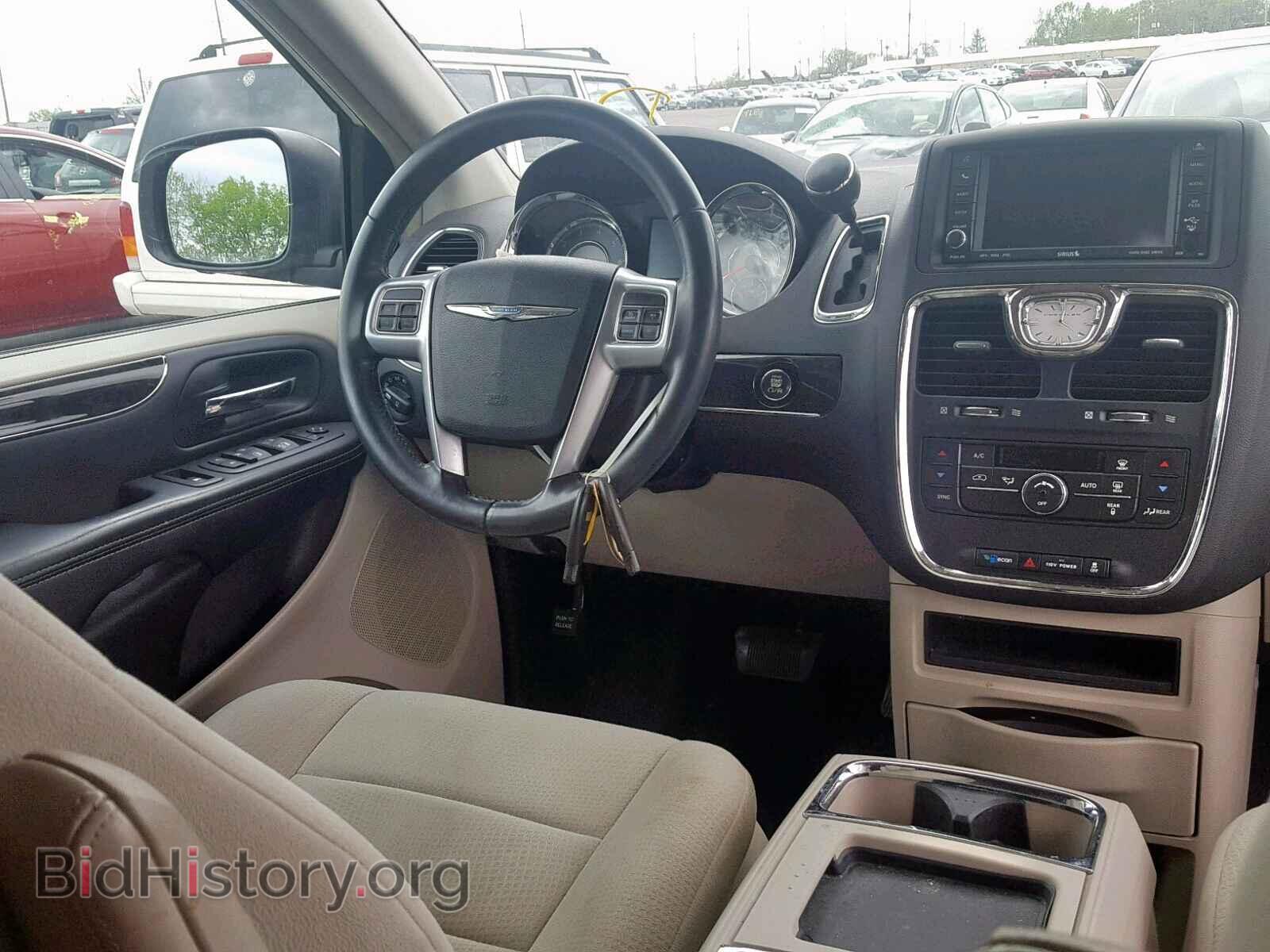 2011 CHRYSLER TOWN & COU - VIN: 2A4RR5DG6BR746036 - Photo 9
