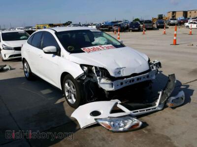 2014 Ford FOCUS Focus SE, белый — VIN 1FADP3F28EL340788, Copart