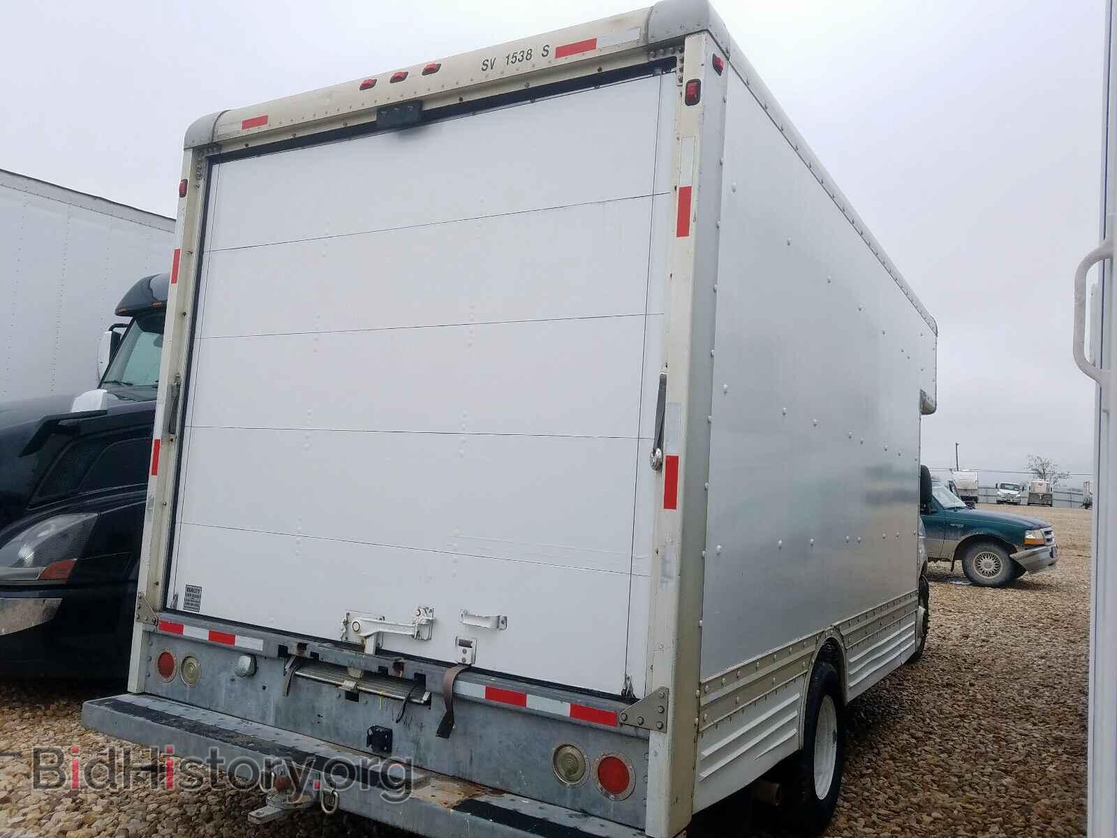 2006 FORD ECONOLINE - VIN: 1FDXE45S56DA08920 - Photo 4