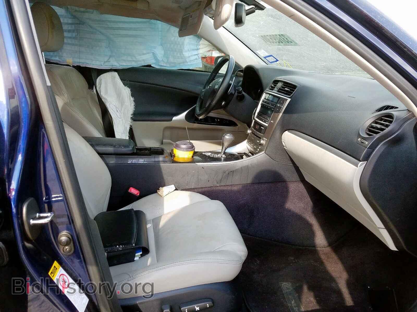 2011 LEXUS IS - VIN: JTHBF5C22B5143537 - Фото 5